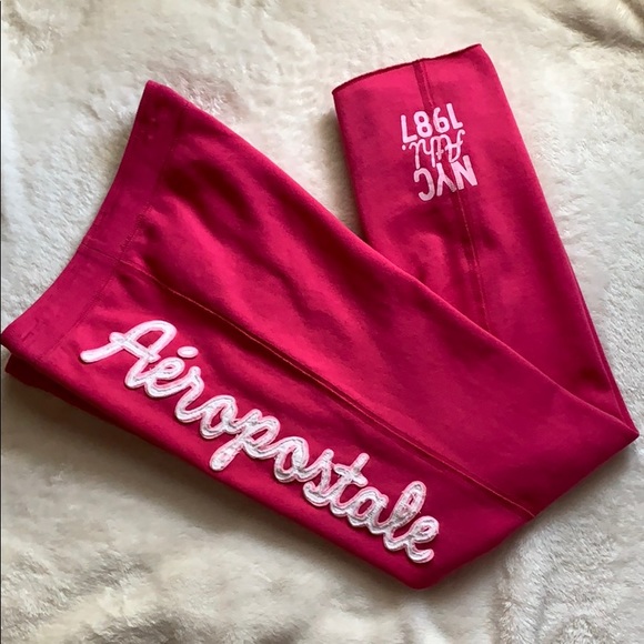 Aeropostale Pants - Seriously cute dark pink Aeropostale sweats!